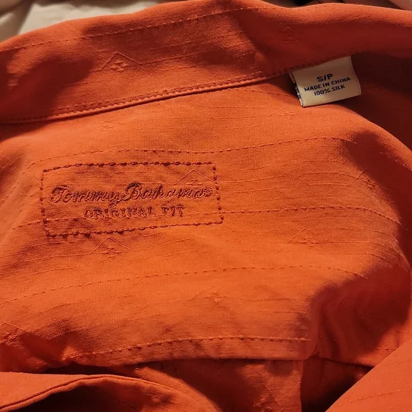 Tommy Bahama Button Up - Picture 3 of 5